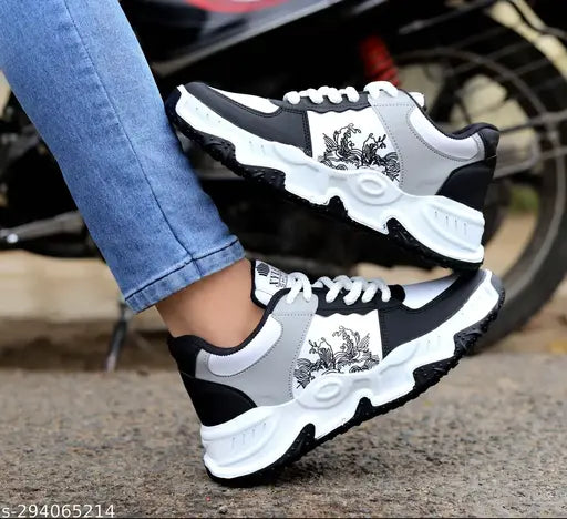 Snicks White Sports Shoes for Men